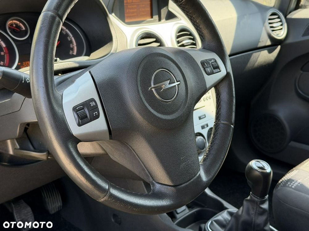 Opel Corsa - 15