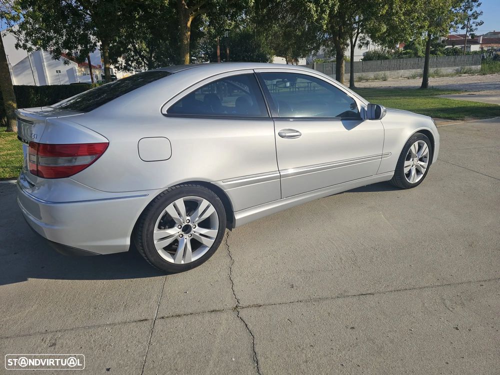 Mercedes-Benz CLC 220 CDi - 2