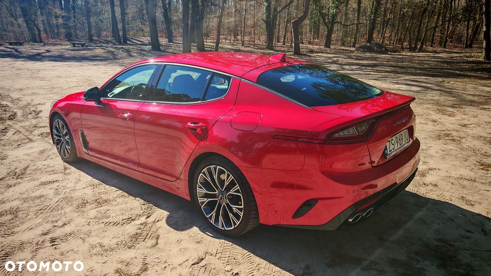 Kia Stinger 2.0 T-GDI GT Line - 8