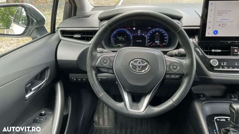 Toyota Corolla 1.8 HSD Business - 27
