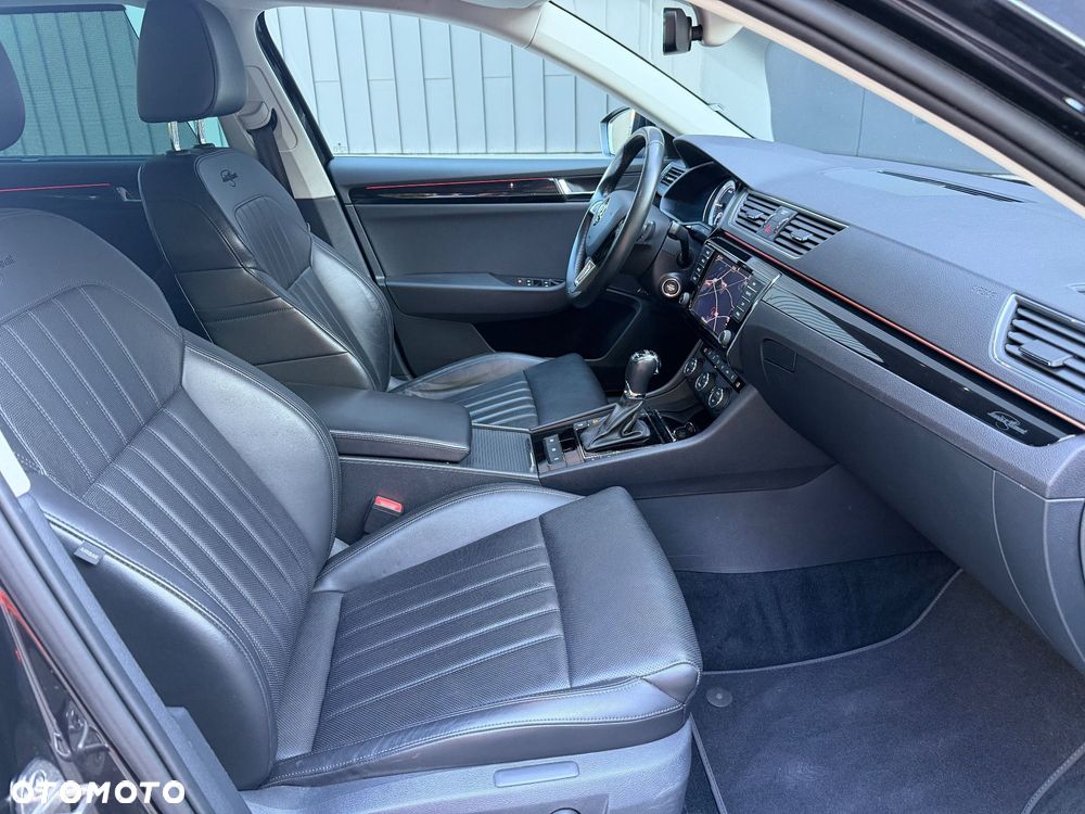 Skoda Superb 2.0 TDI 4x4 DSG L&K - 21