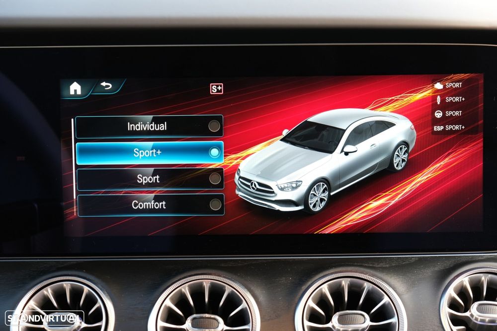 Mercedes-Benz E 220 d AMG Line - 29