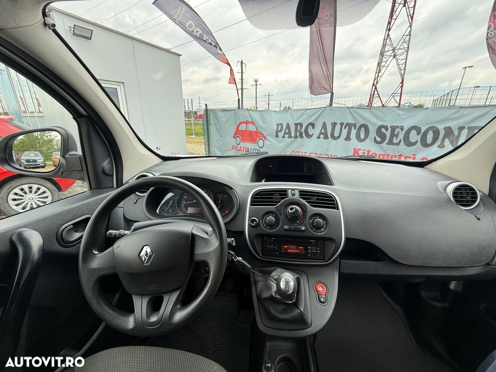 Renault Kangoo BLUE dCi 95 Intens - 6