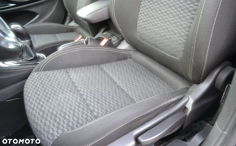 Opel Astra 1.4 Turbo Dynamic - 7