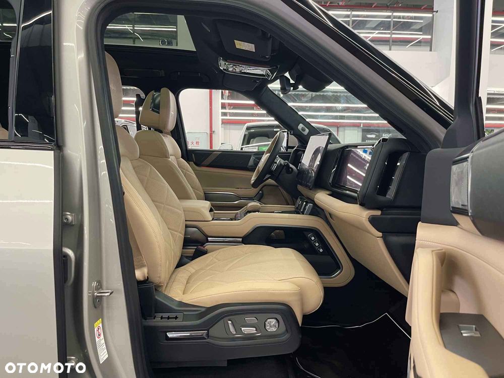 BYD Leopard 8 - 7