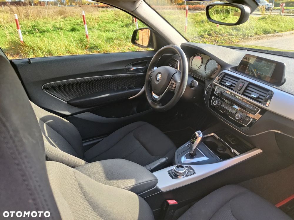BMW Seria 1 - 30