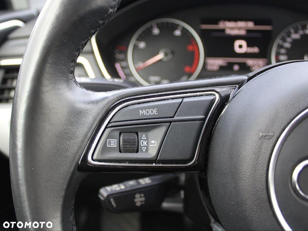 Audi A4 Limousine - 16