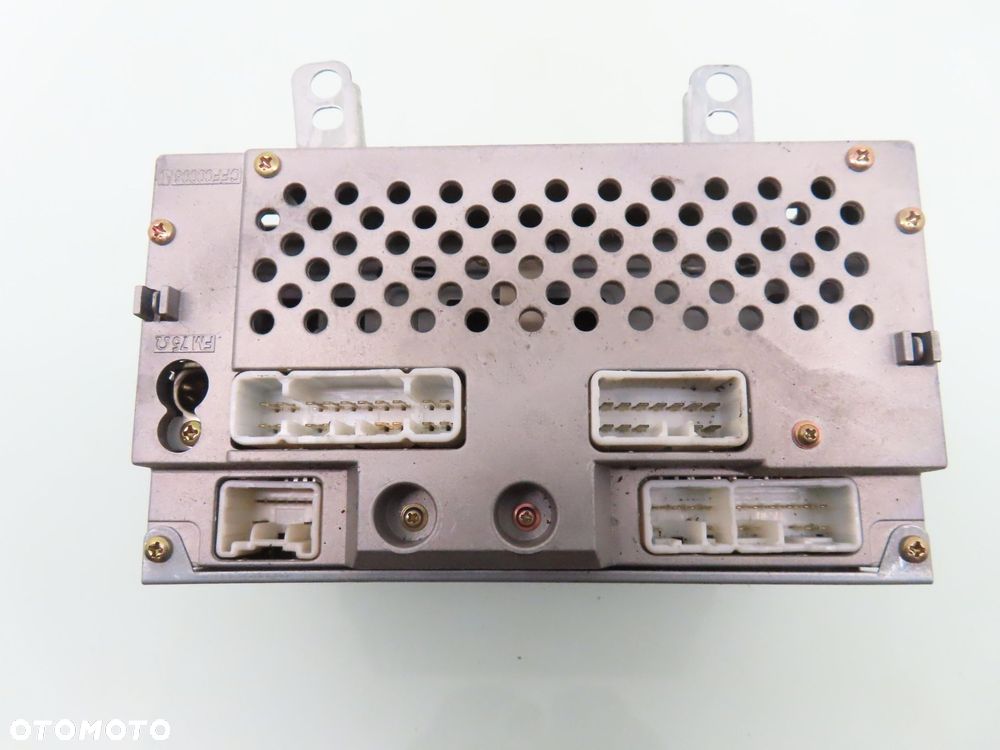RADIO KASETA  TOYOTA COROLLA E12 8612002250 - 2