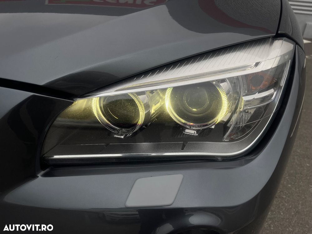 BMW X1 sDrive20d Aut. xLine - 21