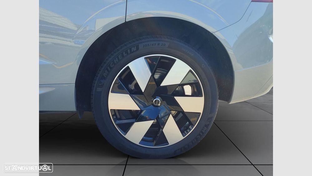 Volvo XC 60 2.0 T6 PHEV Plus Bright AWD - 9