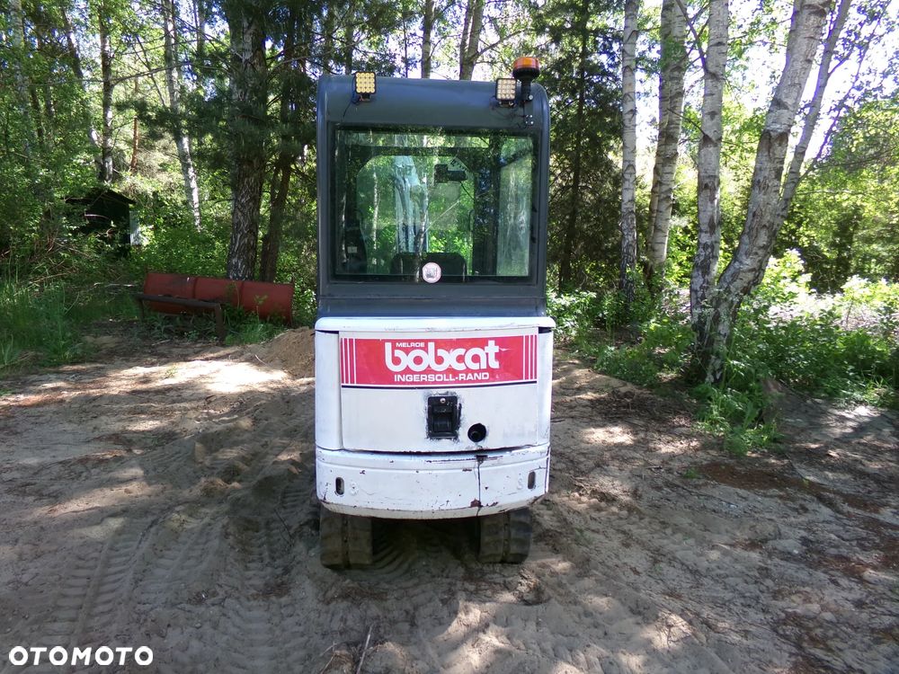 Bobcat x320 minikoparka - 3