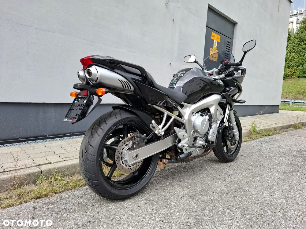 Yamaha FZ6 - 2