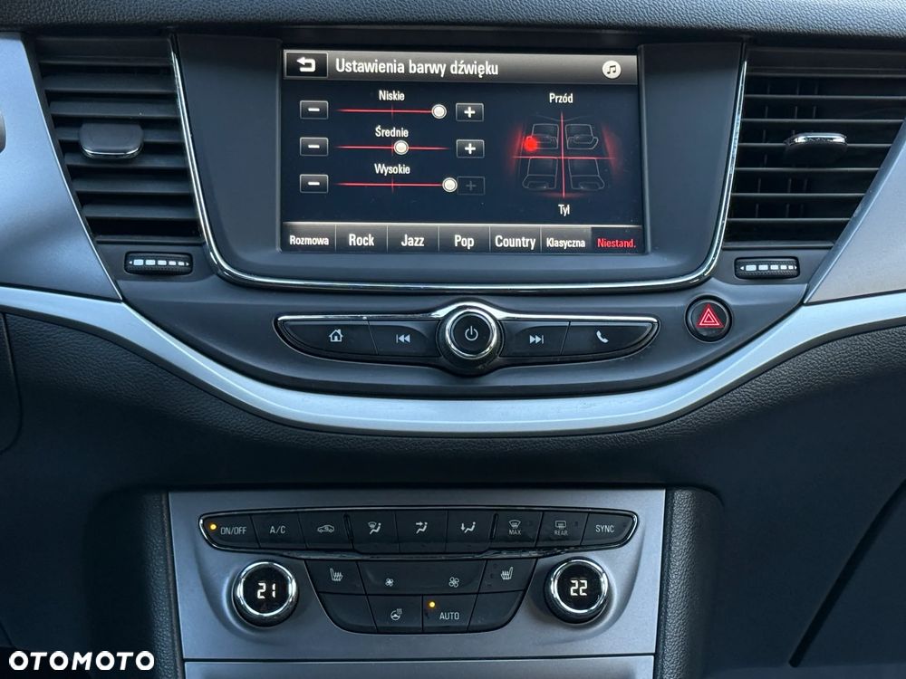 Opel Astra 1.4 T Dynamic - 11
