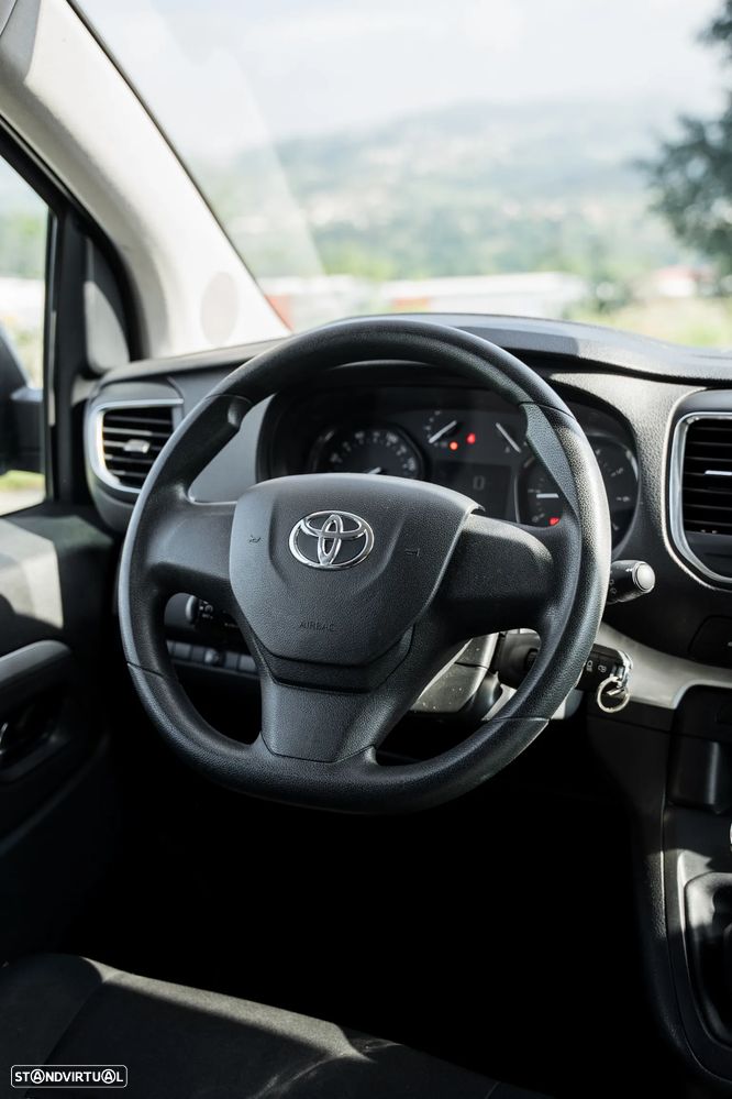 Toyota Proace Verso - 17