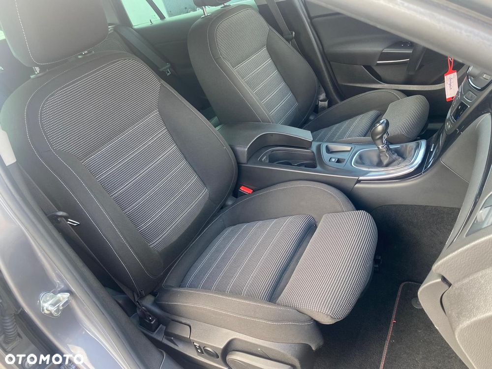 Opel Insignia 2.0 CDTI Cosmo S&S - 28