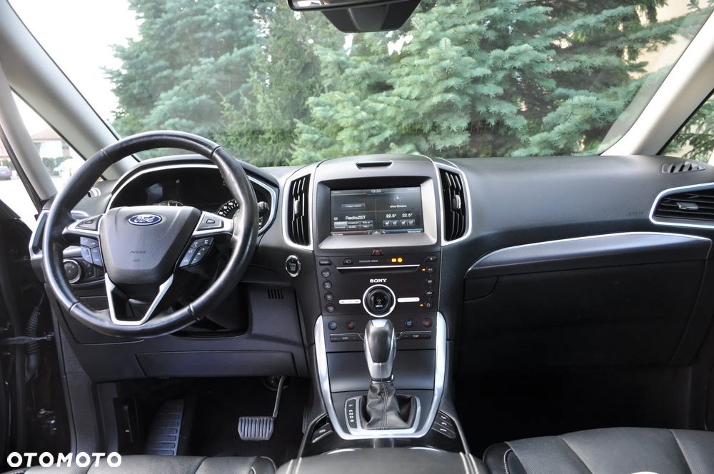 Ford S-Max 2.0 TDCi 4WD Titanium PowerShift - 33