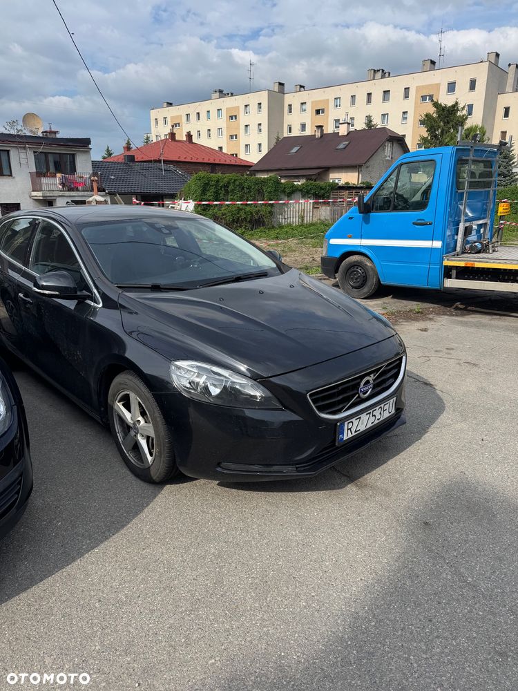 Volvo V40 D4 Drive-E Kinetic - 2