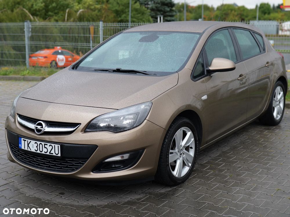 Opel Astra 1.4 T Enjoy - 2