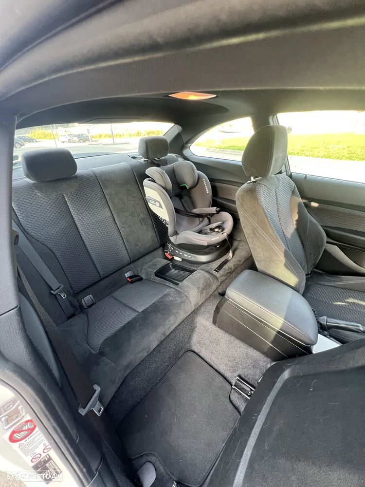 BMW 220 i M Sport - 10