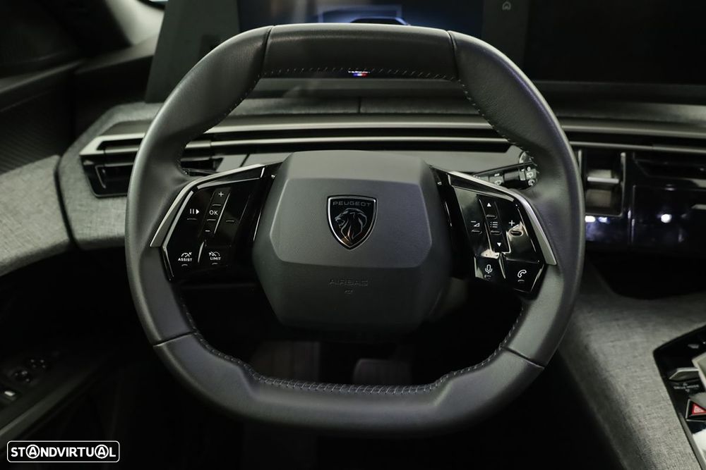 Peugeot 5008 1.2 Hybrid Allure e-DCS6 - 14