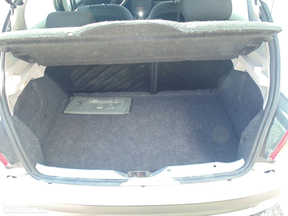Peugeot 206+ 1.1 Trendy - 14