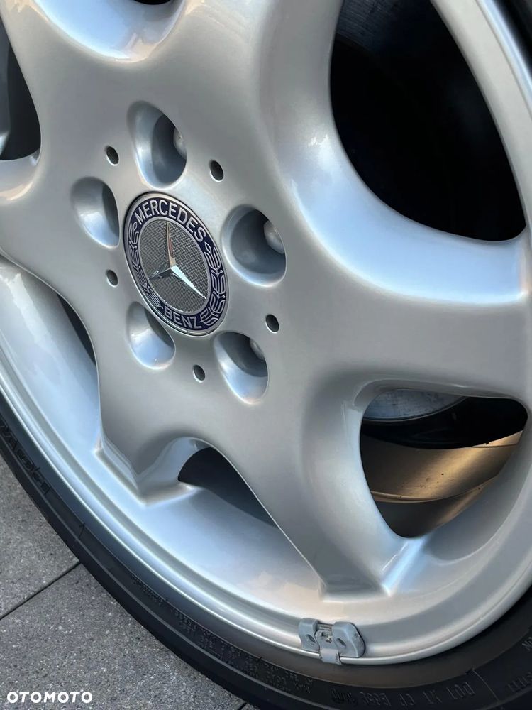 Mercedes-Benz CLK 320 - 15