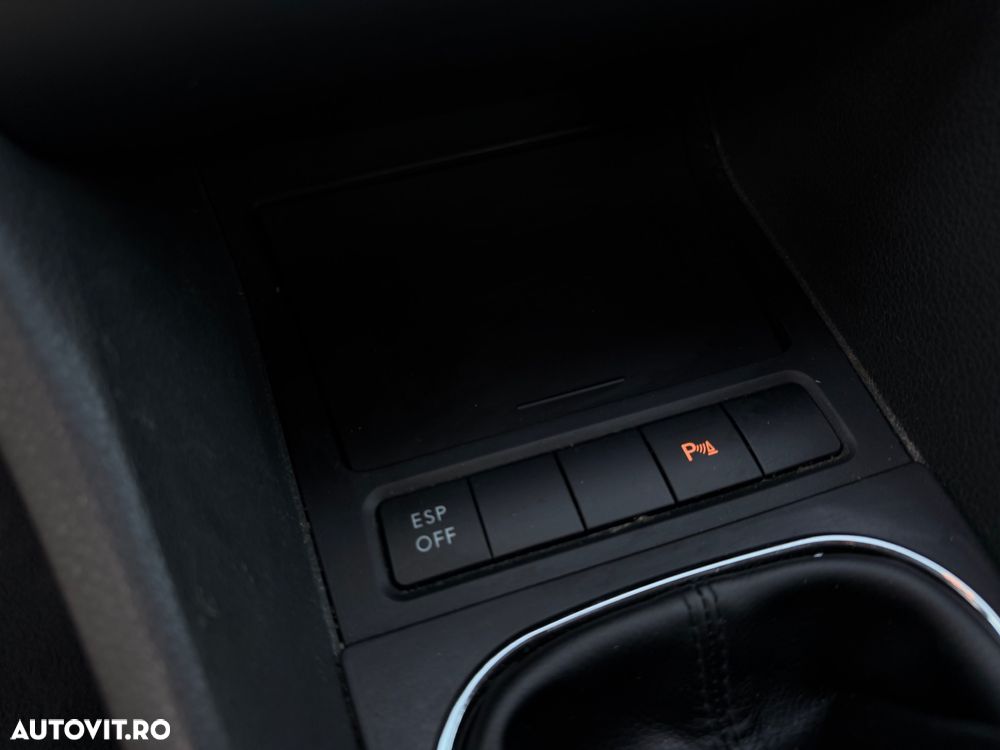 Volkswagen Golf 1.4 TSI Style - 35