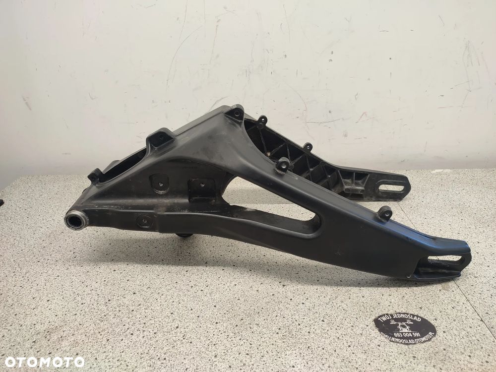 Wahacz Yamaha R125 R 125 YZF-R125 MT125 MT 125 - 1