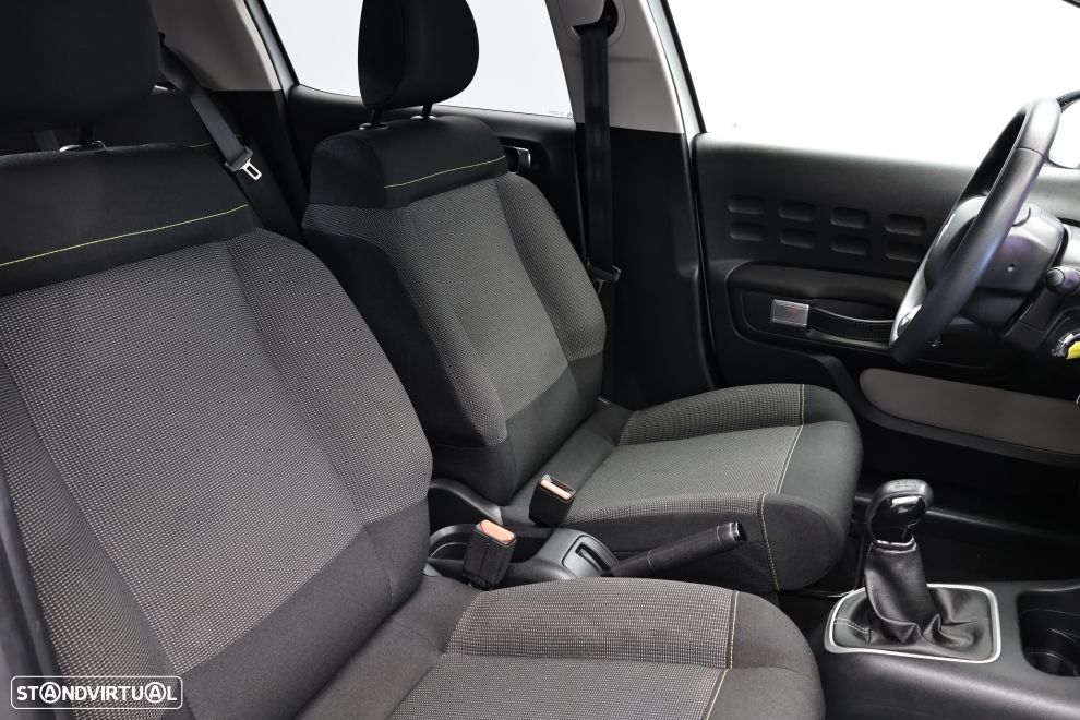 Citroën C3 1.2 PureTech Plus - 19