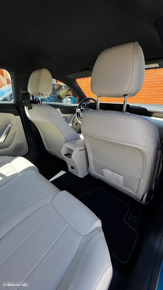 Mercedes-Benz CLA 250 e 8G-DCT - 17