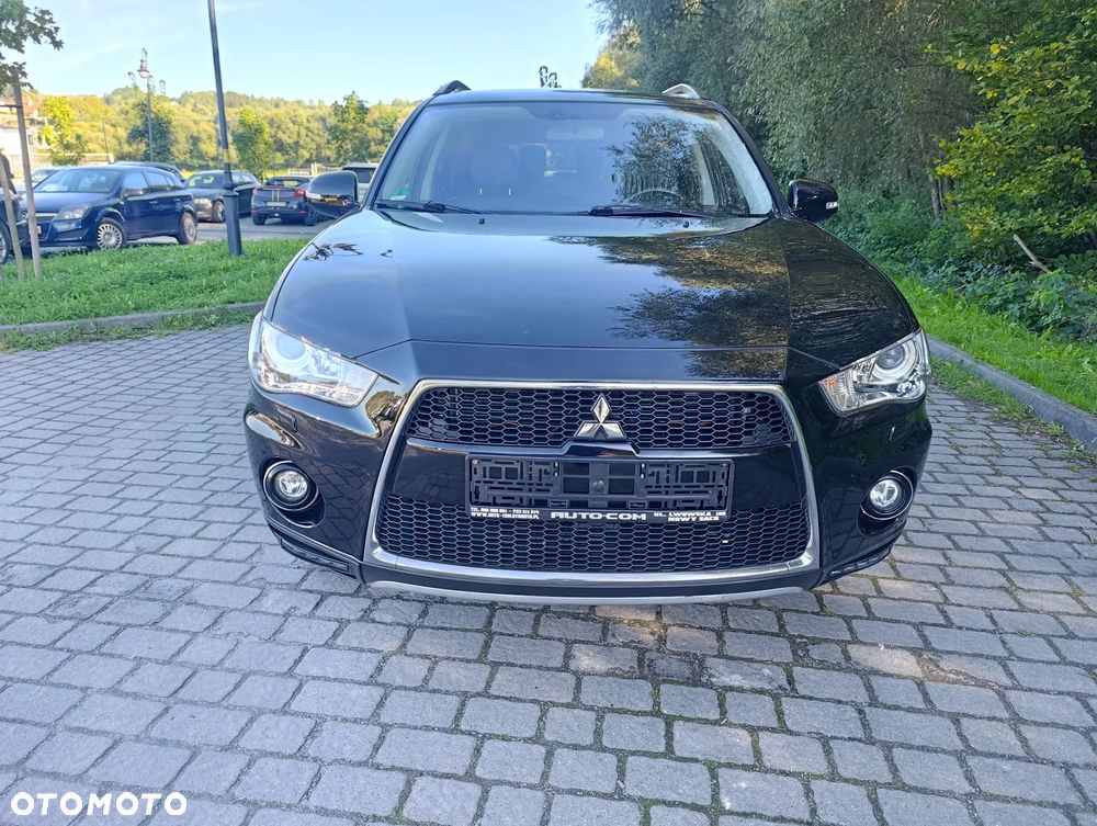 Mitsubishi Outlander 2.2 DI-D 4WD Automatik Invite - 3