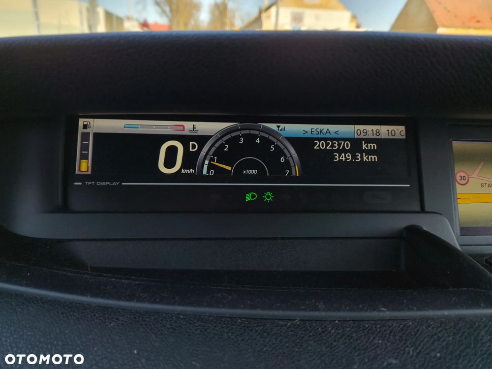 Renault Scenic 2.0 16V Privilege CVT - 11