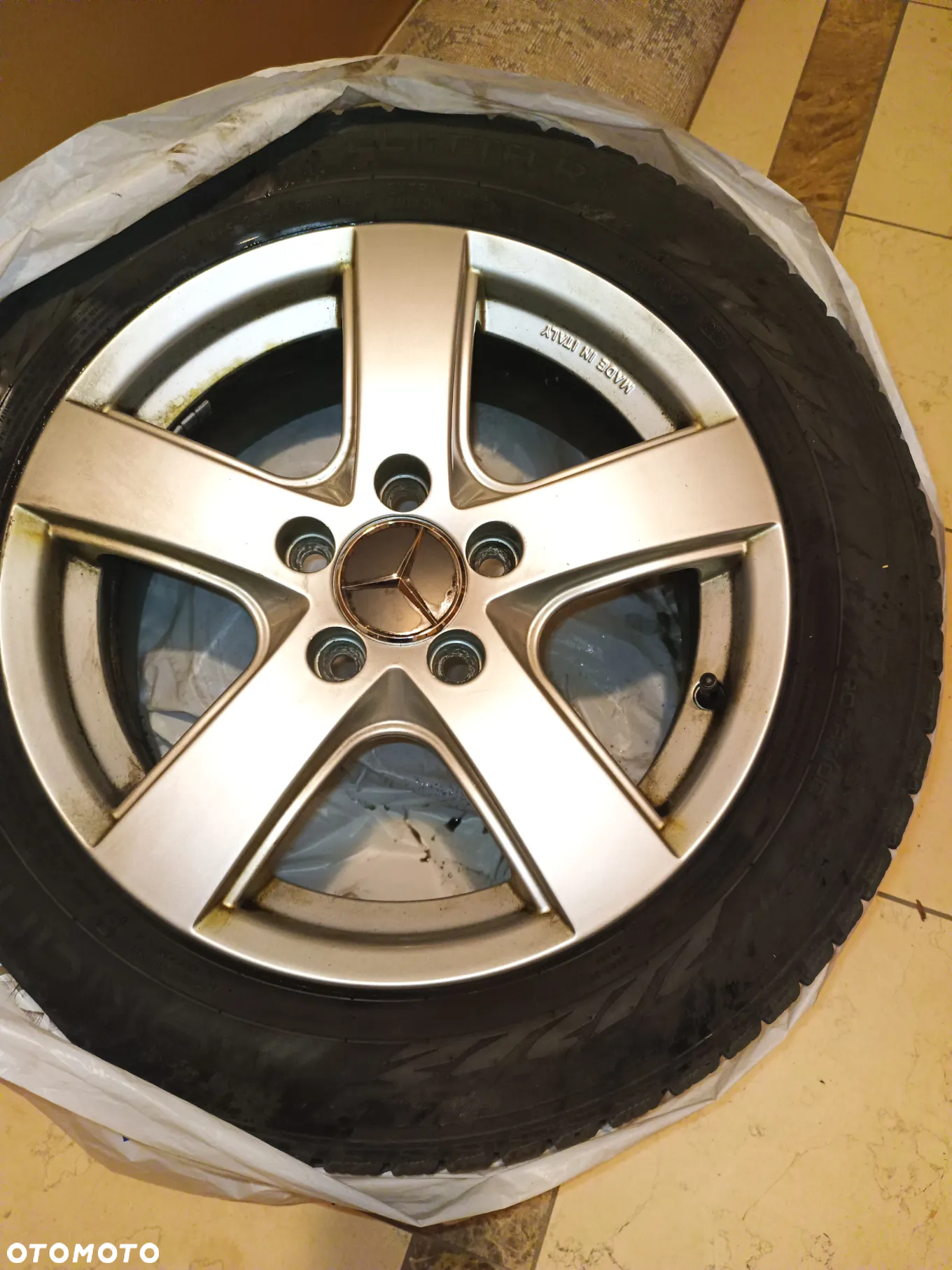 Mercedes-Benz CLA 180 7G-DCT AMG Line - 30