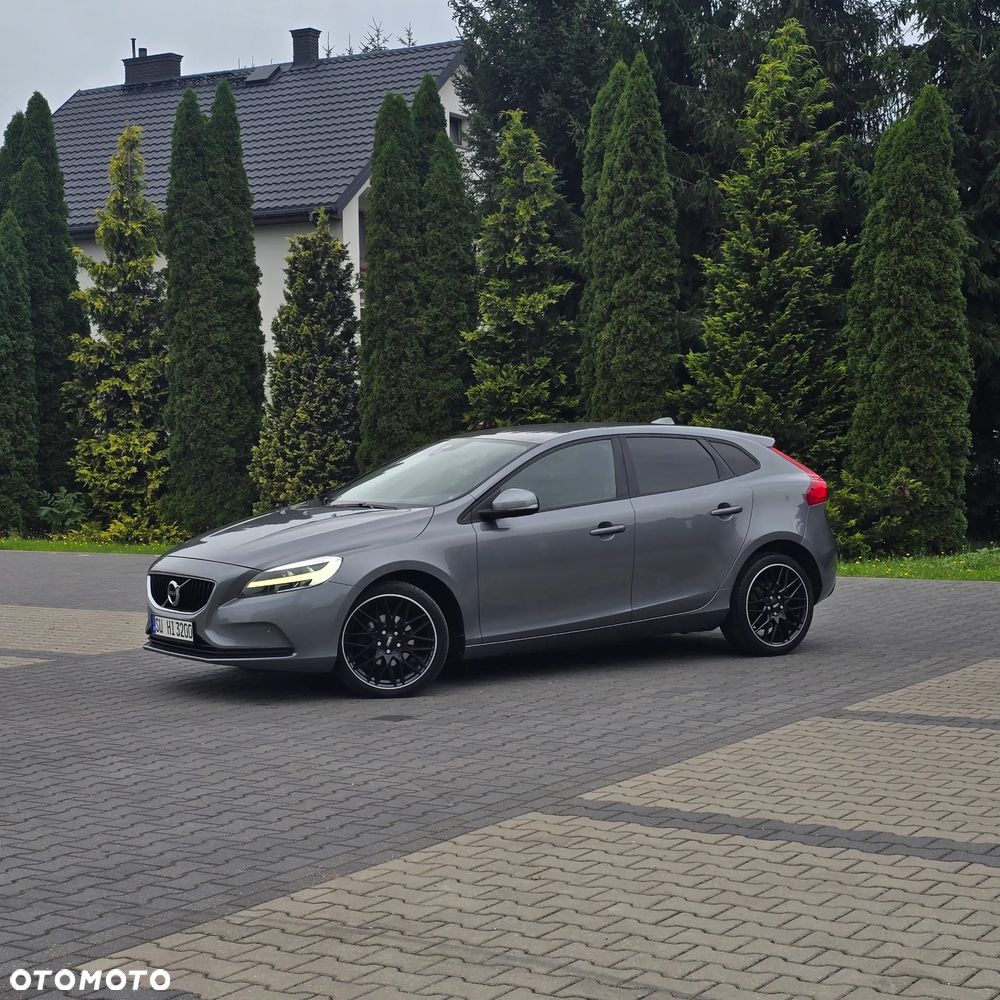 Volvo V40 D2 Drive-E Momentum - 4