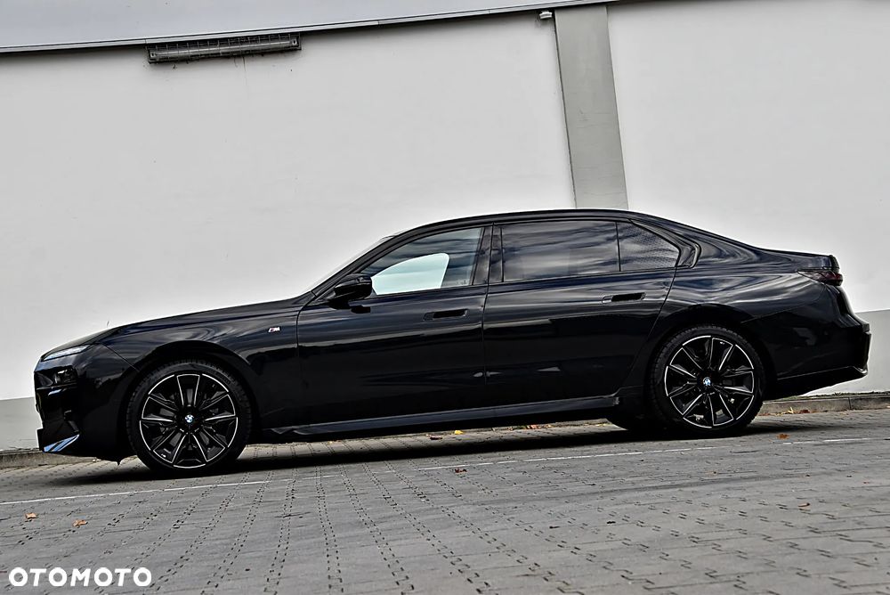 BMW Seria 7 740d xDrive mHEV sport - 7