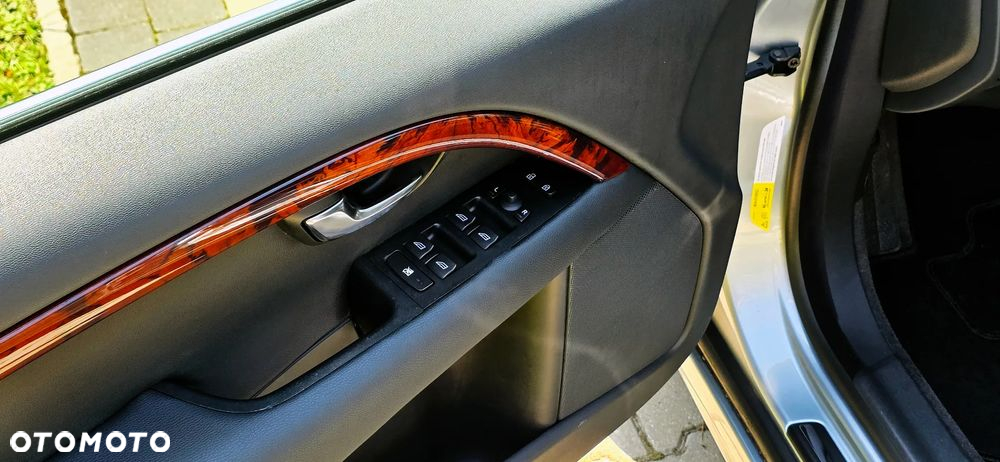 Volvo S80 4.4 V8 AWD Executive - 22
