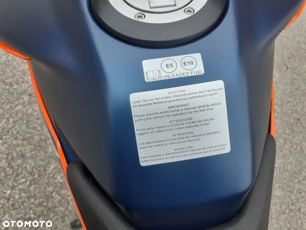 KTM Adventure - 6