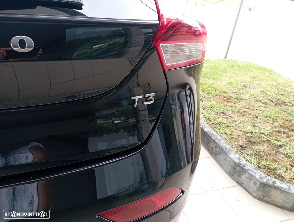 Volvo V40 1.5 T3 Sport Edition Plus Geartronic - 20