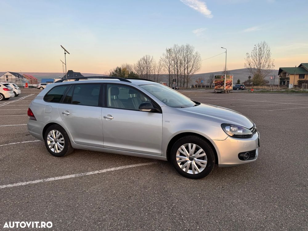Volkswagen Golf - 3
