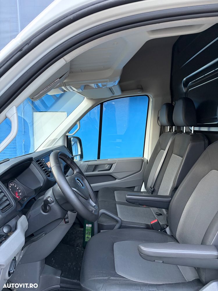 Volkswagen Crafter - 9