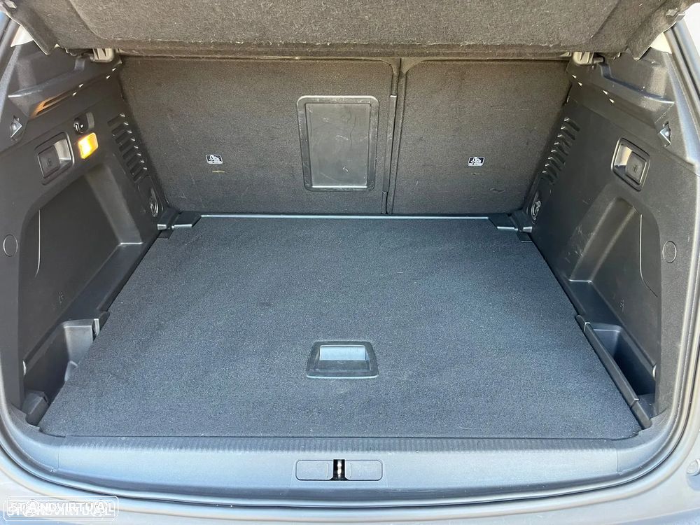 Peugeot 3008 1.5 BlueHDi Active - 11