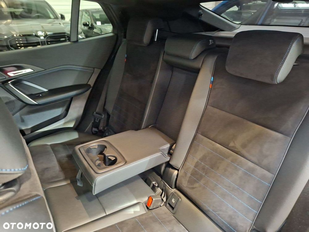 BMW X2 - 18
