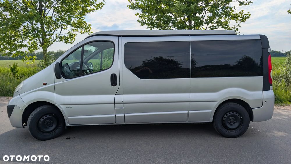 Opel Vivaro - 14