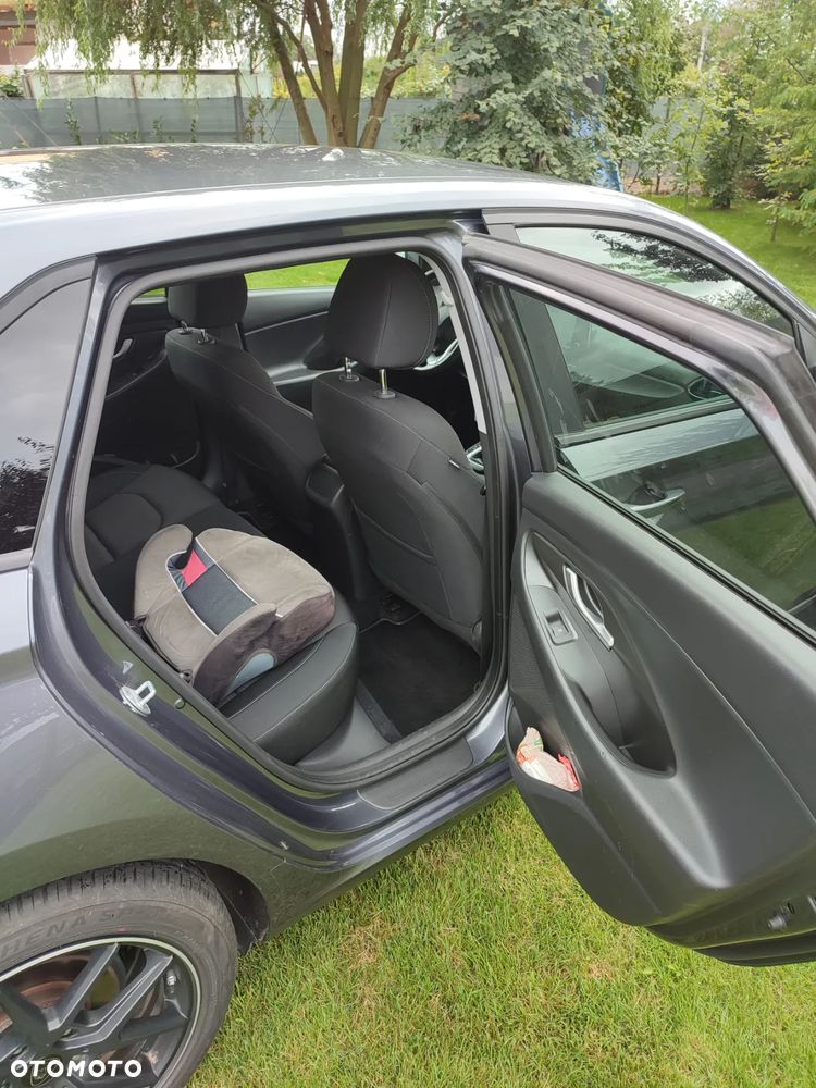 Hyundai i30 1.6 CRDi Style - 16