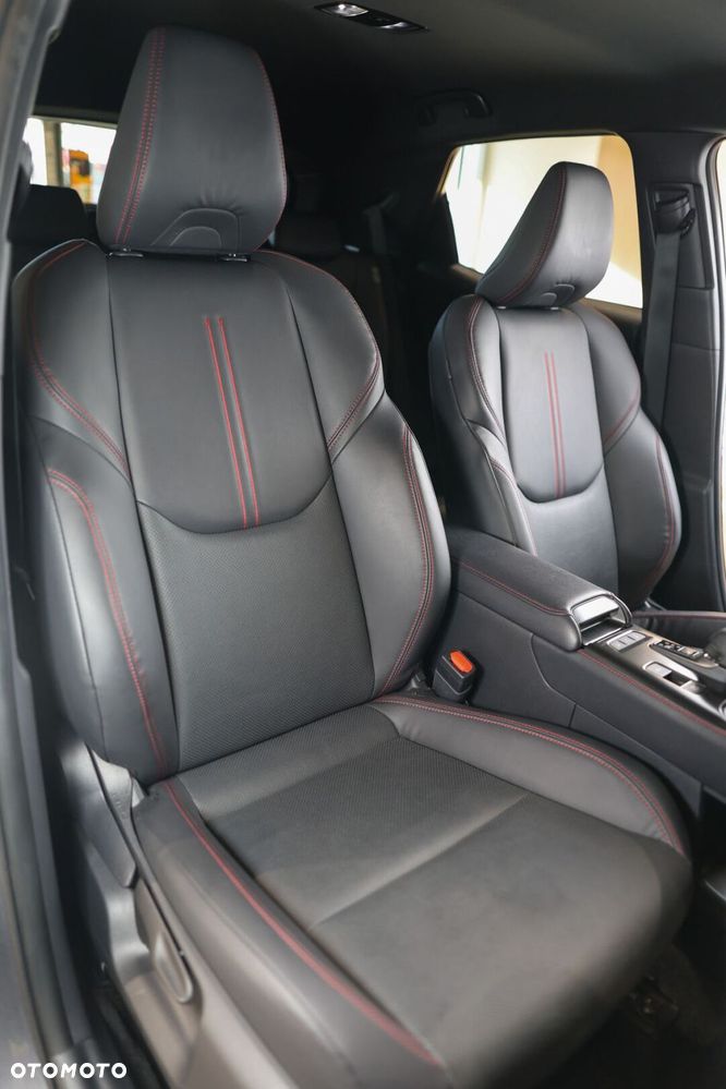 Lexus LBX 1.5 Hybrid Emotion - 20