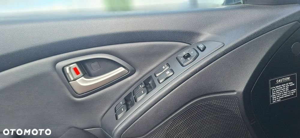 Hyundai ix35 - 23