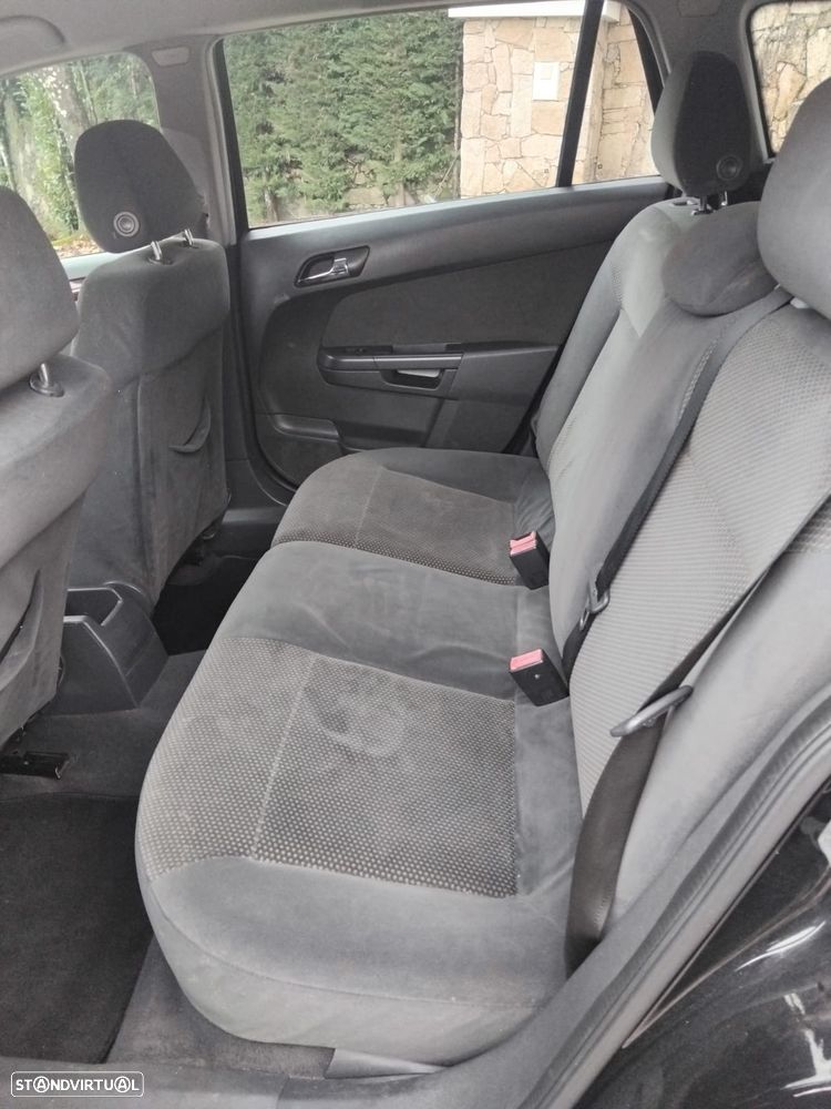 Opel Astra Caravan 1.7 CDTI Enjoy - 10