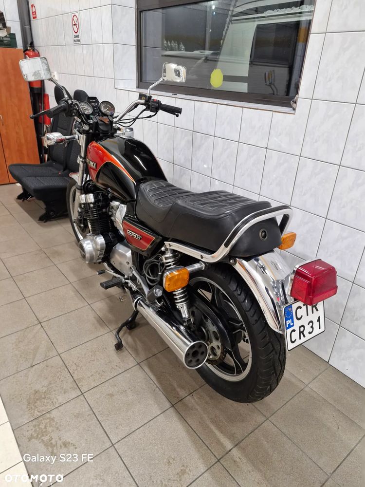 Suzuki GS - 8