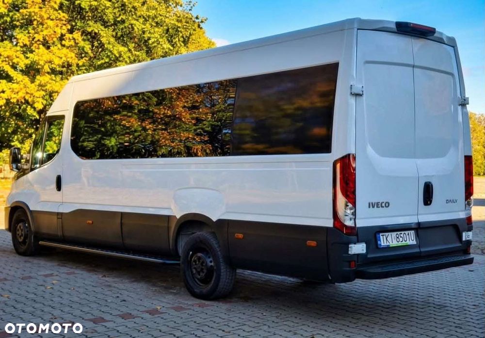 Iveco Daily 2023 photo 5