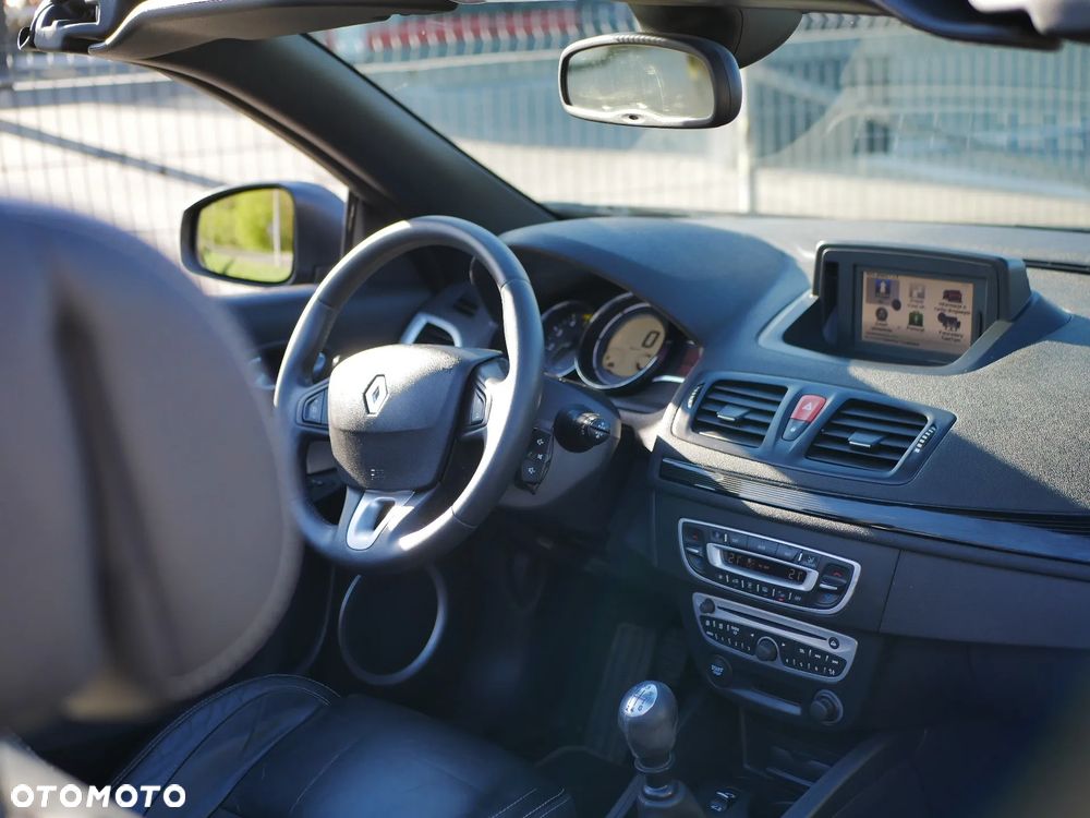 Renault Megane 1.9 dCi Privilege - 10